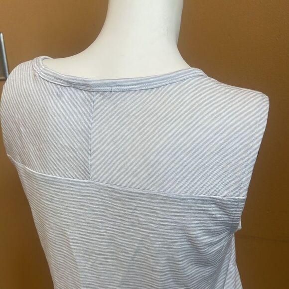 ATHLETA BREEZY STRIPE MUSCLE TANK SIZE XS - Picture 5 of 11
